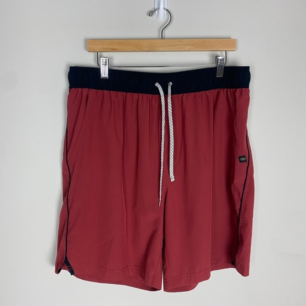 Legend Discovery Athletic Shorts Mens XL Red Performance Drawstring Activewear